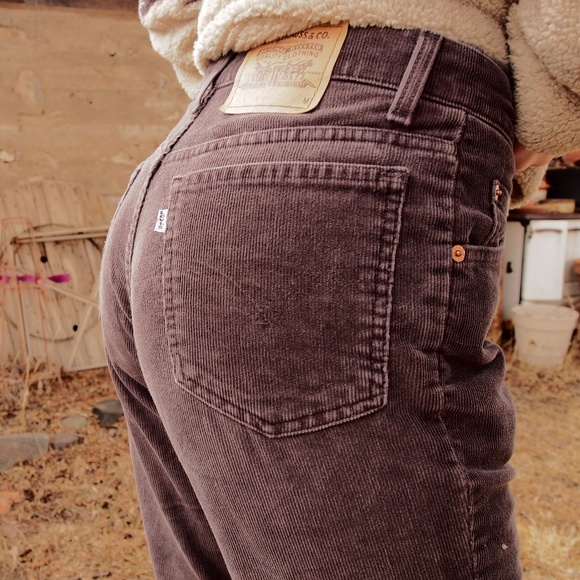 Levi Corduroy gray straight legged jeans - Picture 2 of 6